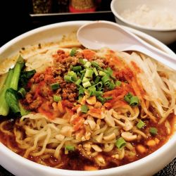 汁なし担々麺