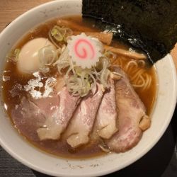 明らかに味も店員の雰囲気も変わってしまった