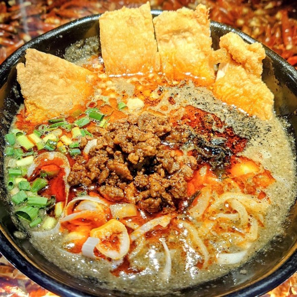 「パイコー四川担々麵」@四川担々麺 ななつぼし 新橋店の写真