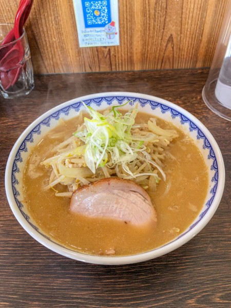 「味噌（大盛）+背脂（現金50円）」@味噌ラーメン 雪ぐにの写真