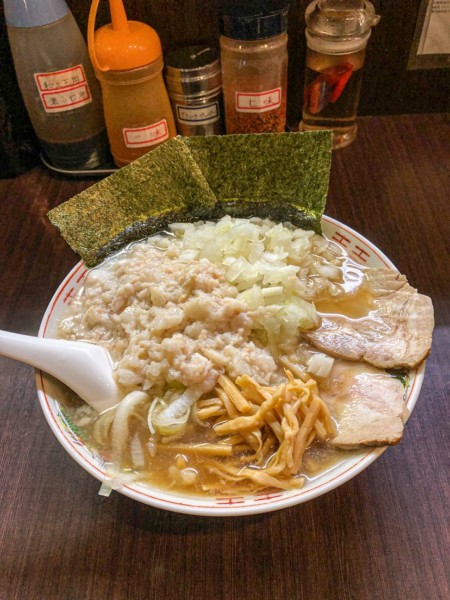 「中華そば+タマネギ+身入りW」@手打ち中華そば 酒田の写真