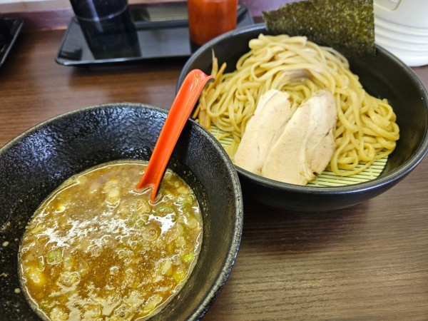 「濃厚煮干しつけめん並」@らぁめん でんかの写真