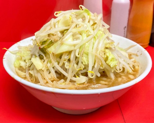「小ラーメン（麺少なめ・ヤサイ）¥850」@ラーメン二郎 仙台店の写真