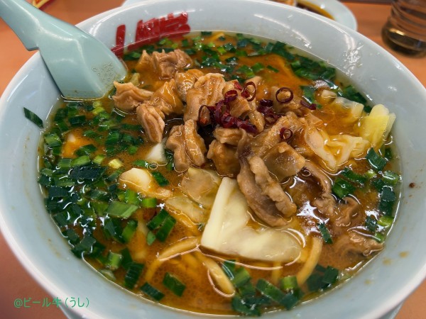「もつ味噌ラーメン特製餃子セット(1390円)、もつ増し(390円」@ラーメン山岡家 さいたま宮前店の写真