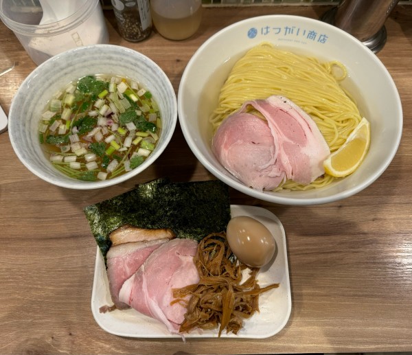 「【限定】鯛塩昆布水つけ麺」@はつがい商店の写真