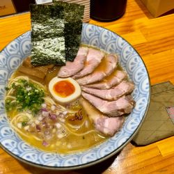 清そば中＋チャーシュー＋比内玉子の半熟プリン