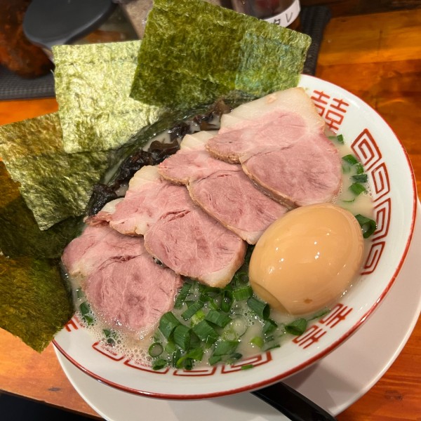 「全部増しラーメン」@Hale Bale&豚骨バリカタの写真
