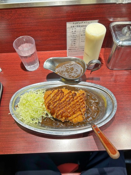 「ロースカツカレー＋追加ルー」@ゴーゴーカレー 東京駅八重洲北口前スタジアムの写真