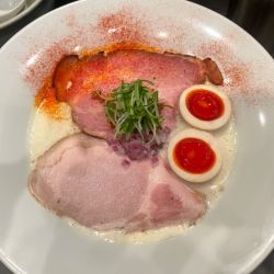 味玉鶏白湯ラーメン