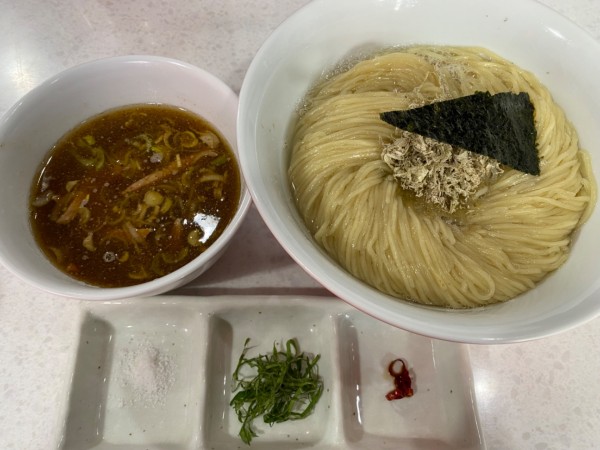 「醤油つけ麺¥1250。大盛¥150。」@ラーメン星印の写真