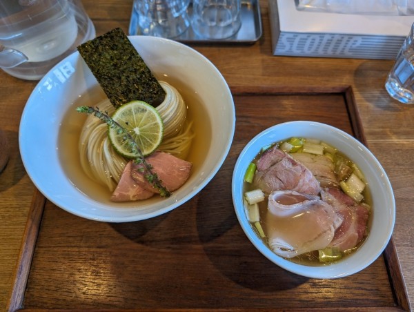 「昆布水つけめん 醤油（大）」@YOKOKURA STOREHOUSEの写真