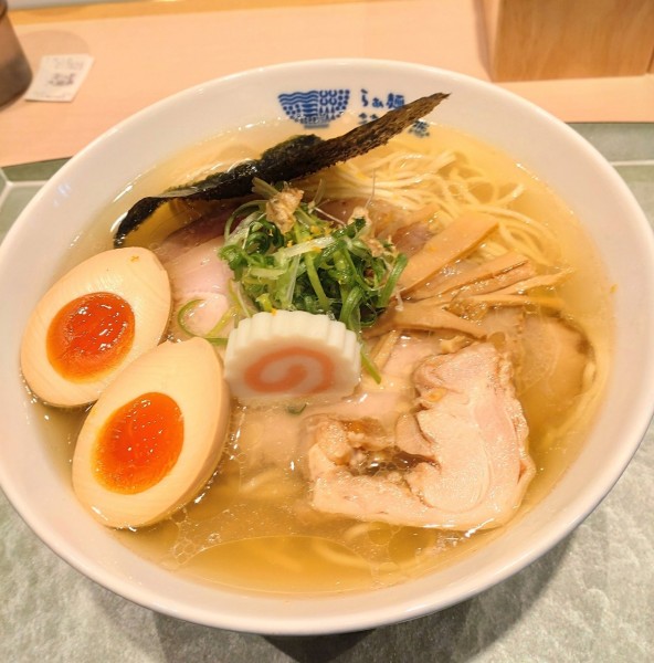 「特製塩らぁ麺 大盛」@らぁ麺 花萌葱の写真