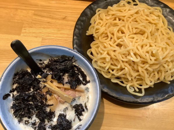 「岩のりつけ麺　中盛」@つけ麺 ががちゃい 中山店の写真