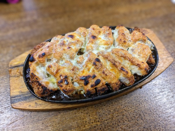 「かつ乗せ焼きチーズカレー」@アウトサイダー2の写真