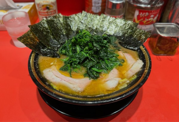 「チャーシューメン中¥1150、海苔¥100、ほうれん草¥200」@環2家 蒲田店の写真