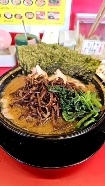 「チャーシューメン海苔キクラゲチャーシューまぶし」@王道家直伝 との丸家 八潮店の写真