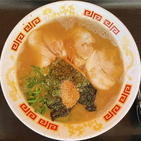 「にぼしラーメン」@やけっぱちの写真