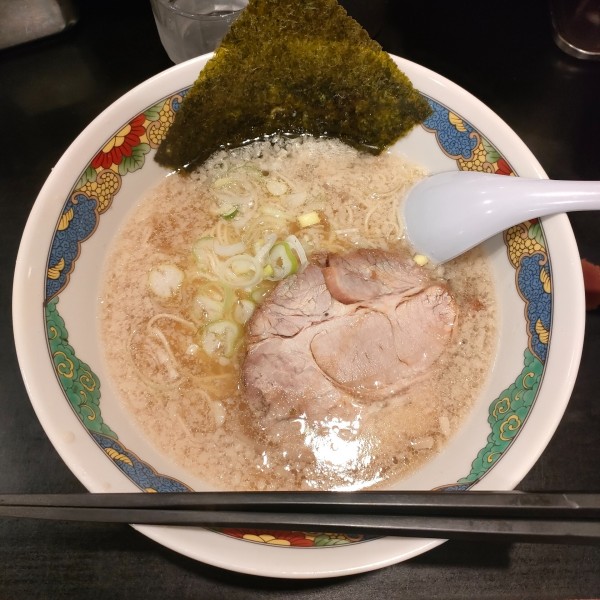 「しょうゆラーメン」@らーめん 暁の写真