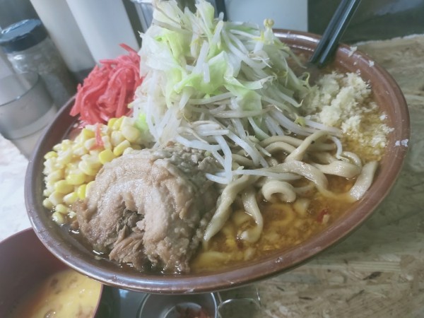 「味噌・大2・生卵・紅生姜（麺硬め・生姜増・火の別）」@自家製麺 まさき（非乳化） 2号店の写真