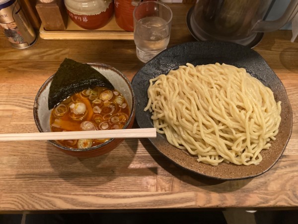 「辛味つけ麺大盛 ¥920」@つけ麺屋 やすべえ 赤坂店の写真