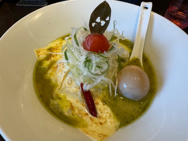 「バジルdeチーズ味噌 玉子、チーズ」@麺 藏藏の写真