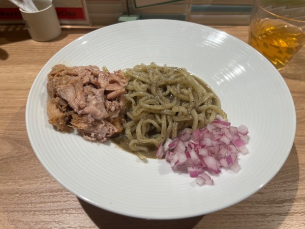 「肉にぼにぼちーの&岩中肉ワンタン&替玉2100円」@煮干し Noodles Nibo Nibo Cinoの写真