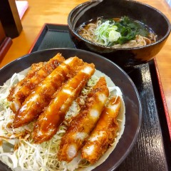 どん八食堂 東糀谷店の画像