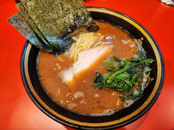 「ラーメン」@横浜家系ラーメン 大﨑家の写真