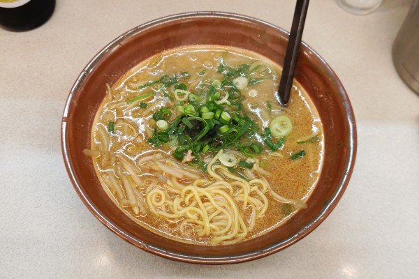 「すりばちらーめん」@中華料理 天鴻 香里園店の写真