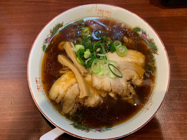 「手打ち醤油」@超多加水純手打ち麺 仁しむらの写真