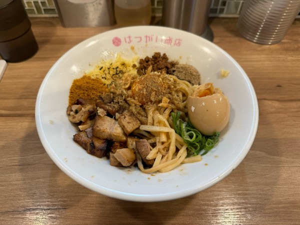 「まぜそば（ゴワ麺）」@はつがい商店の写真