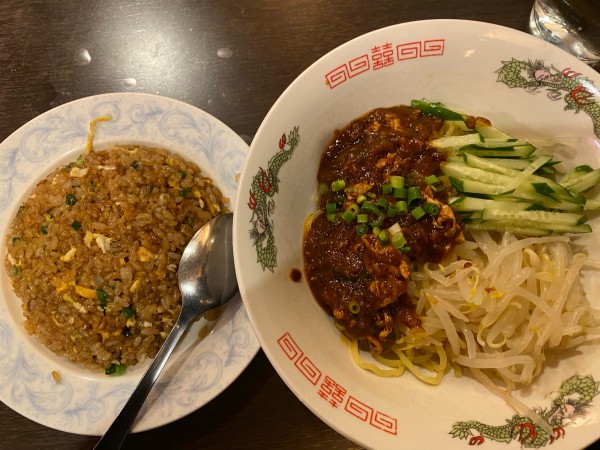 「ジャジャ麺+炒飯　950円」@寶香軒の写真