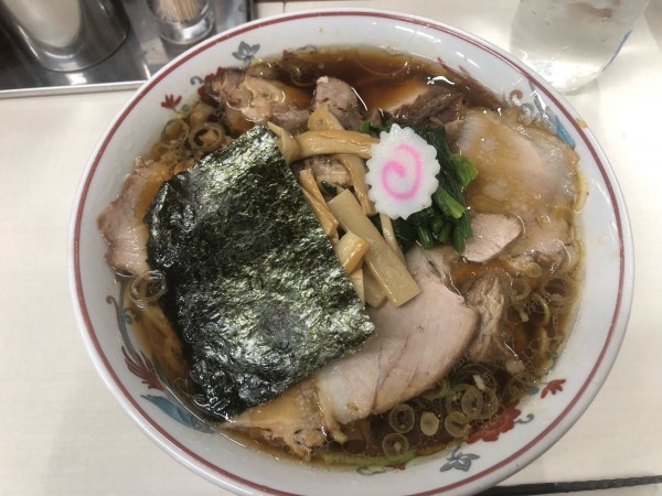 「青島チャーシュー＋麺大盛り」@青島食堂 秋葉原店の写真