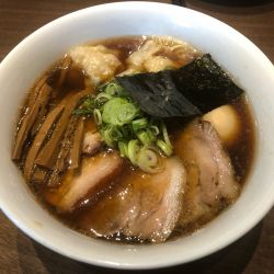 醤油特製ラーメン＋大盛り