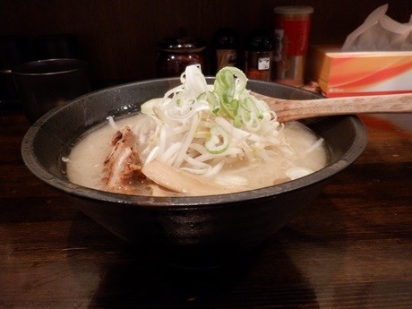「しお」@札幌味噌ラーメン 三好の写真