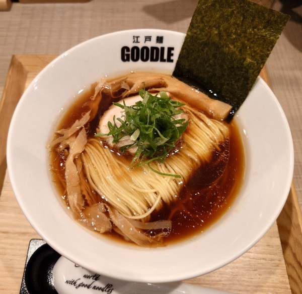 「鶏醤油ラーメン(960円)」@江戸麺 GOODLEの写真