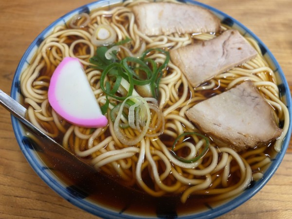 「中華そば600円」@丸デブ 総本店の写真