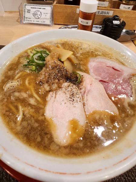 「1月限定　背脂鶏白湯そば🍜」@らーめん セアブラノ神 壬生本店の写真