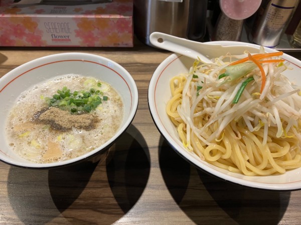 「ニボ塩つけ麺中（960円）」@麺屋 ジャイアン 田無本店の写真