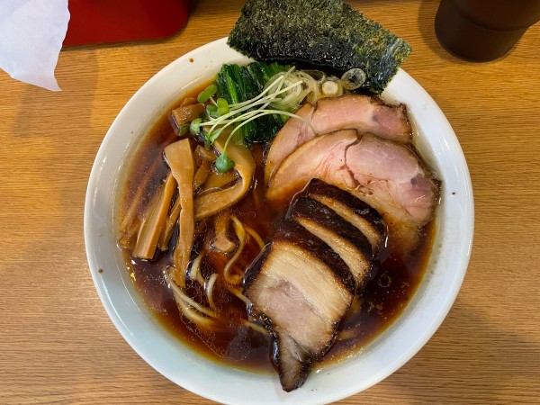 「らーめん醤油ﾒﾝﾏ ﾁｬｰｼｭｰ¥1,200」@らーめん さいとうの写真