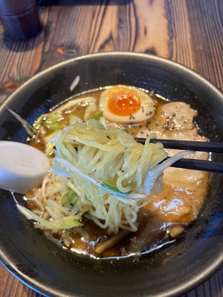 「黒旨」@麺屋はやたろう 佐鳴台本店の写真