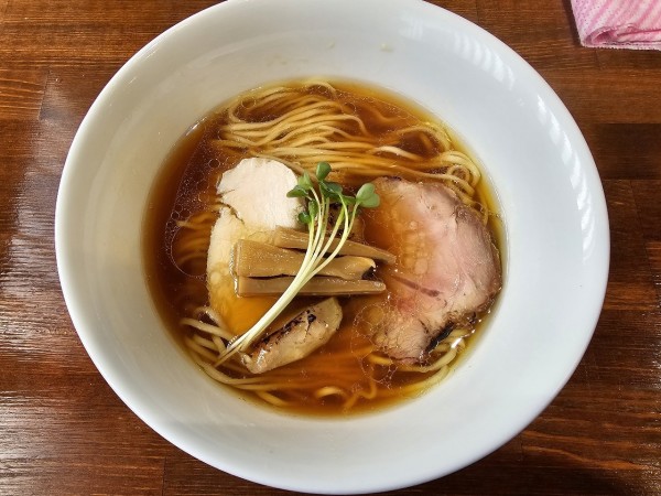 「醤油ラーメン　950円」@麺屋 落合の写真
