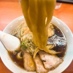 海老ワンタンメン濃口