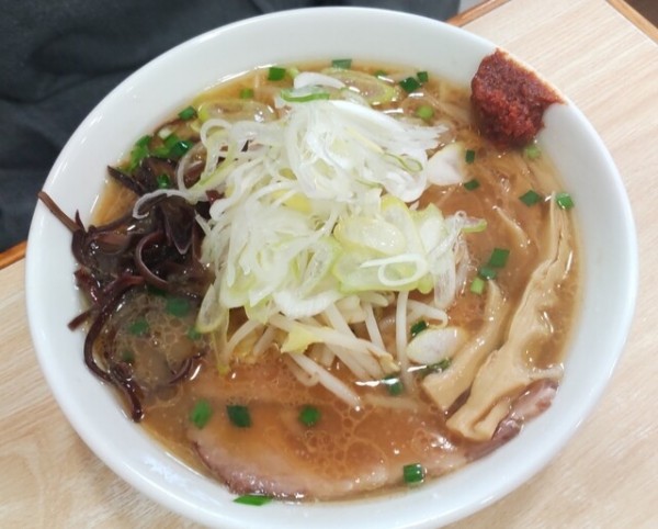 「みそらーめん900円」@自家製麺たつ之也の写真