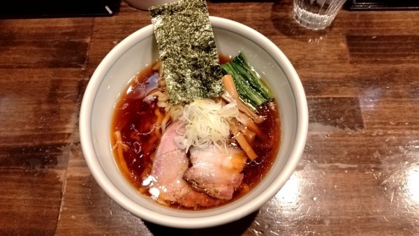 「中華そば（醤油）950円」@櫻井中華そば店の写真