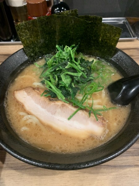 「ラーメン」@横浜家系ラーメン まる金 石川家の写真