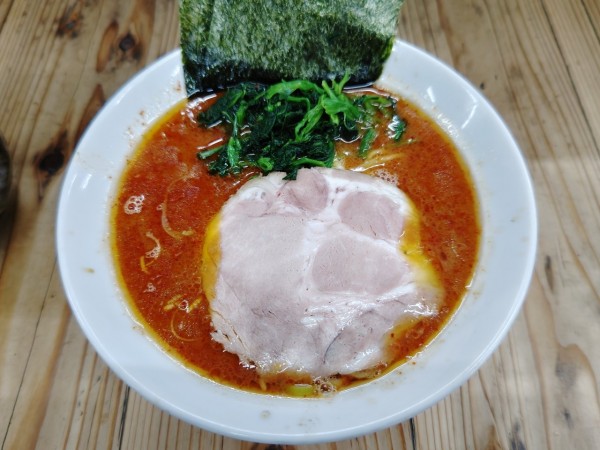 「激辛ラーメン(小辛)」@湘南乃家の写真