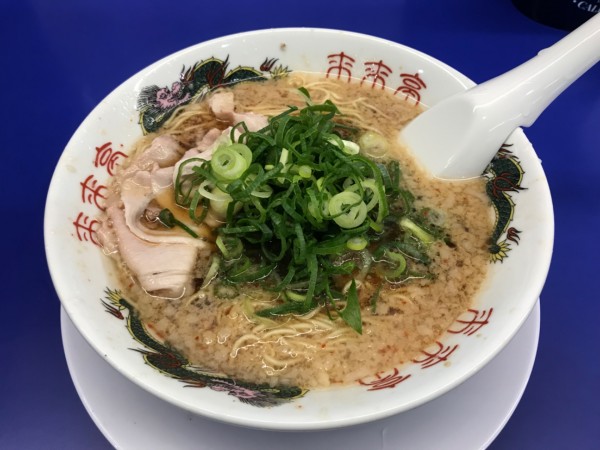 「背脂醤油味ラーメン(680円)」@来来亭 周南店の写真