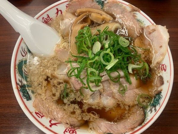 「肉ラーメン」@ラーメン魁力屋 五反田店の写真