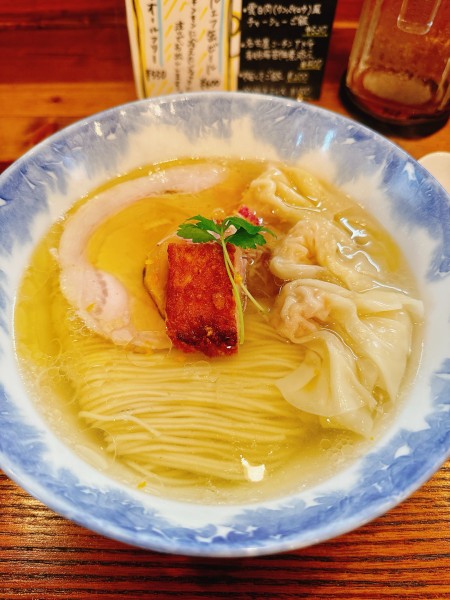 「特製塩らぁ麺」@Ramen FeeLの写真